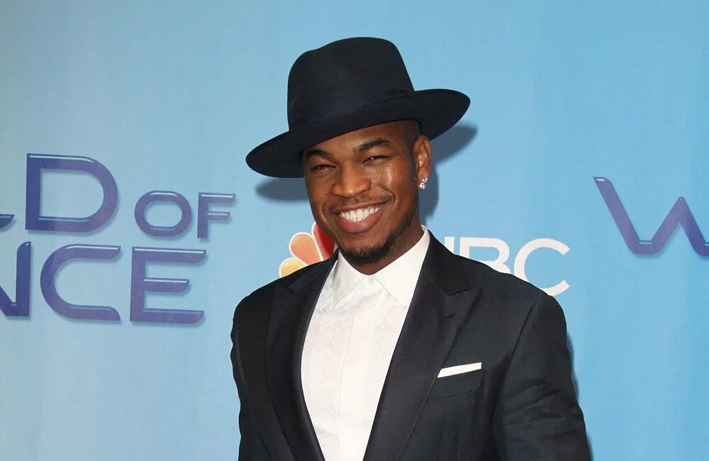 Ne-yo. Ne-yo американский певец. Дата рождения солиста ne-yo. Ne-yo семья автобиография. Ne yo everything