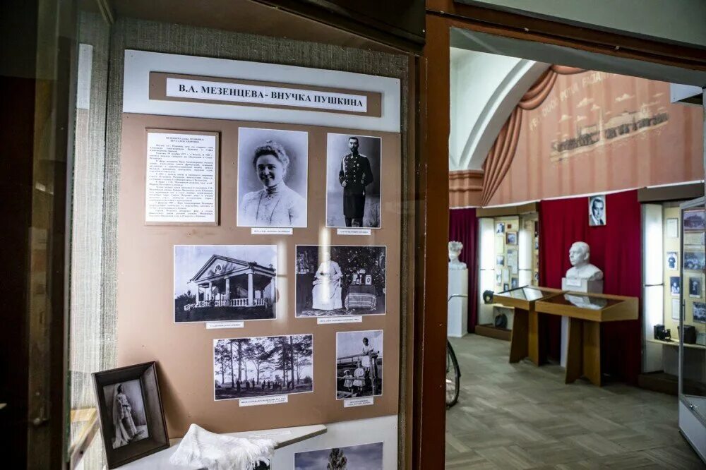 Вязьма музей историко-краеведческий корабли. Вяземский краеведческий музей. В. Вяземский краеведческий. Краеведческий музей вязьма.