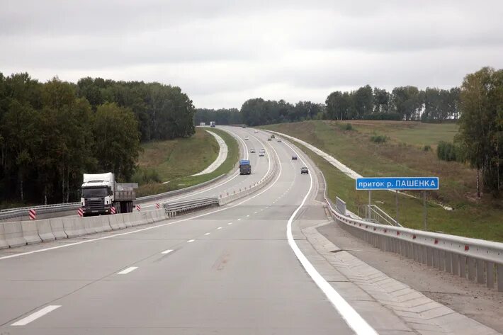 композитный автодорожный автодорожный мост через реку пашенка. пашенка. река никитинский банк. пашенка. остров красный аятское водохранилище.