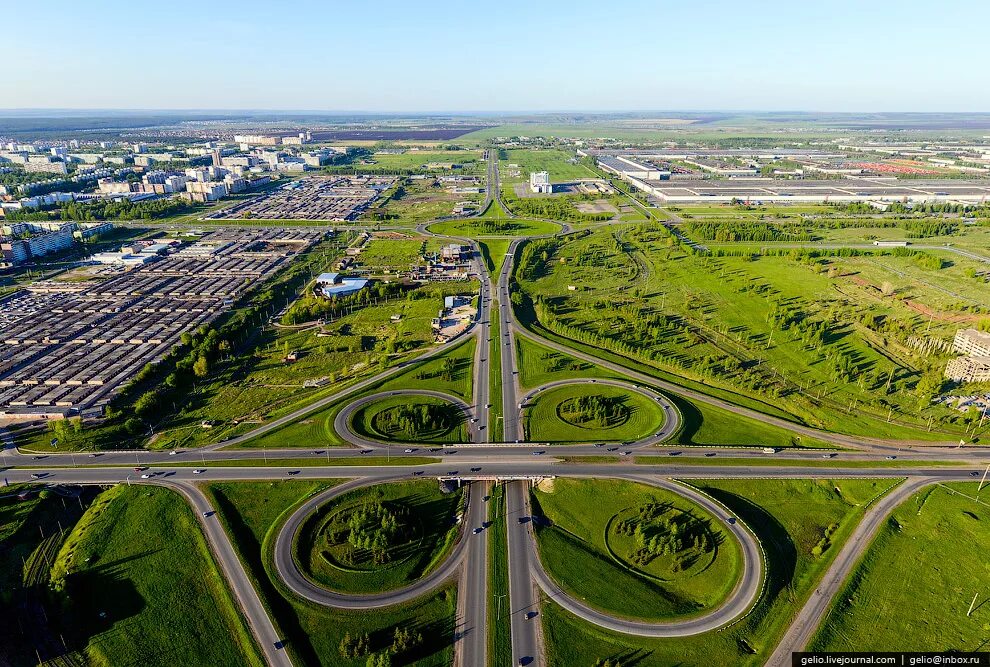 18 набережные челны википедия. Набережные челны численность населения 2022. Набережные челны улицы города. Набережные челны панорама города. Набережные челны ночью.