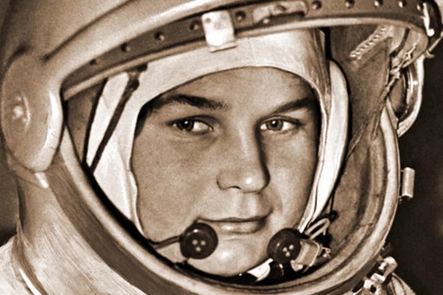 Самая первая женщина космонавт. Терешкова космонавт. Терешкова 1963.
