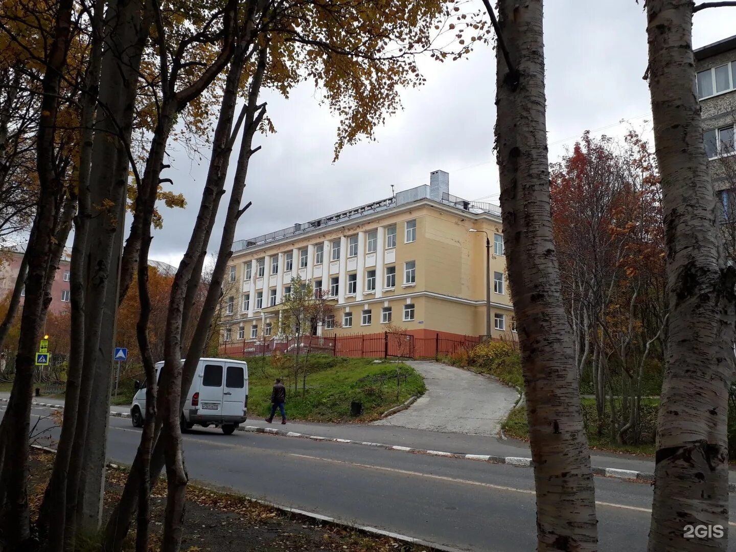 Школа 1 кировск мурманская область. Школа номер 7 города кировска мурманской области. Школа 2 кировск мурманская область. Школа 7 кировск мурманской области. Школа 5 кировск мурманской.