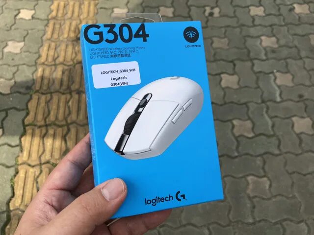 Игровая мышь беспроводная g304. Logitech g304. Мышь Logitech g g304. Logitech g g304 Lightspeed. Логитеч g305 и 304.