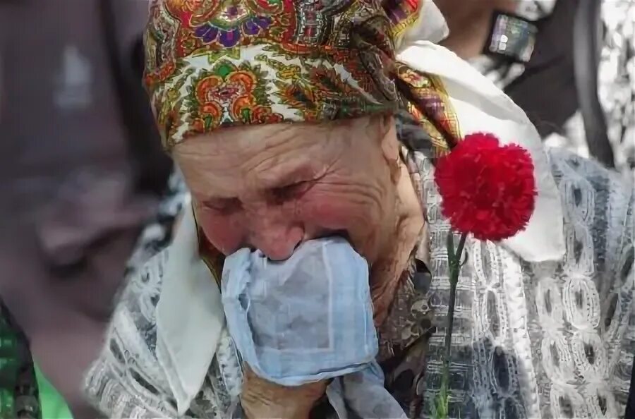 Геноцид белорусского народа. Невзаимная любовь фото. Вся наша боль моя лишь боль. Боль наших народов. Когда люди причиняют тебе боль.