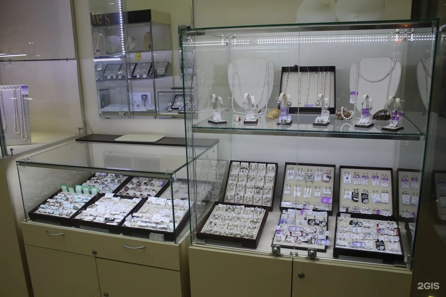 проспект победы 50 а ювелирная. тц этажи ювелирный. кольцо казань магазины. ювелир магазин казань. ювелирный магазин казань.