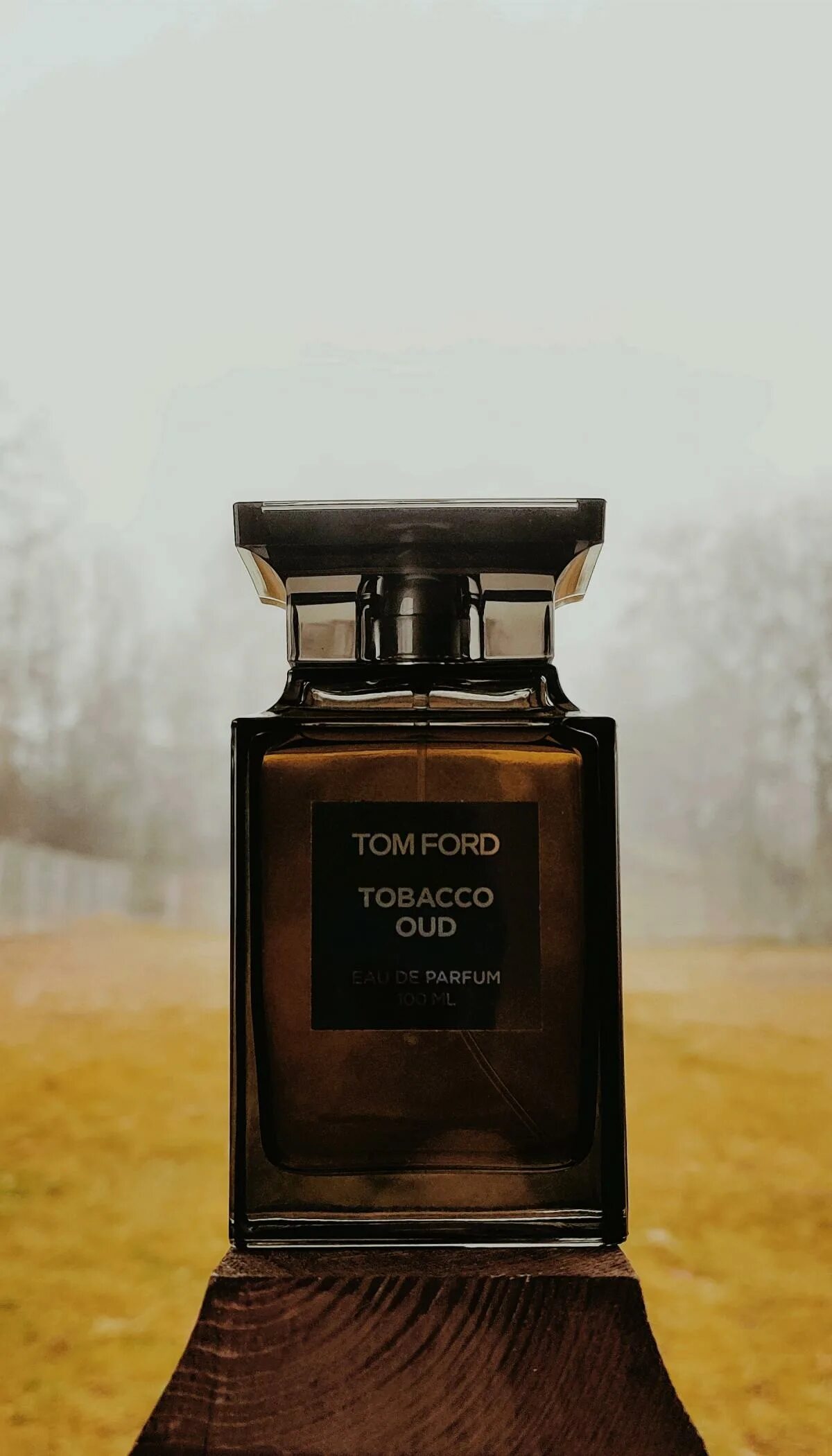 Tobacco oud tom