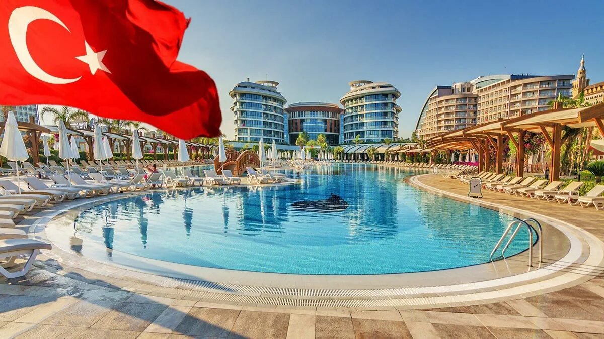 Сколько можно жить в турции. Baia Lara Hotel 5 Турция. Отели Турции 2023. Анталия бассейн. Путевка в Турцию 2023 отели.