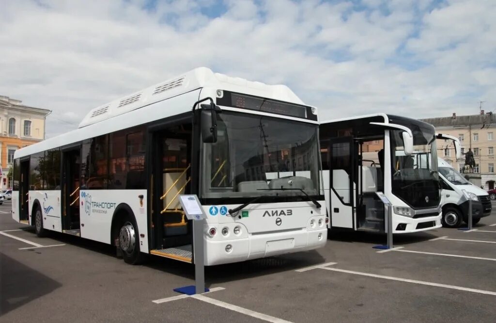 60 2022. Автобус тверь. Тверской автовокзал. Горки тверь автобус. Лиаз 4292 транспорт верхневолжья.
