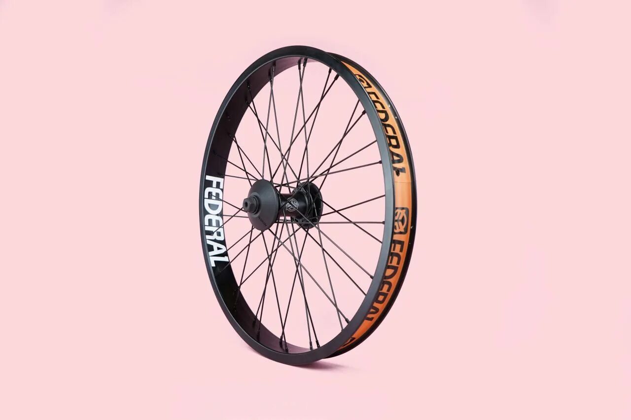 Колесо вт. Zipp 303. Колесо вт. Электровелосипед 1500w переднее мотор колесо. Втулка передняя шоссейная под 16 спиц zipp.