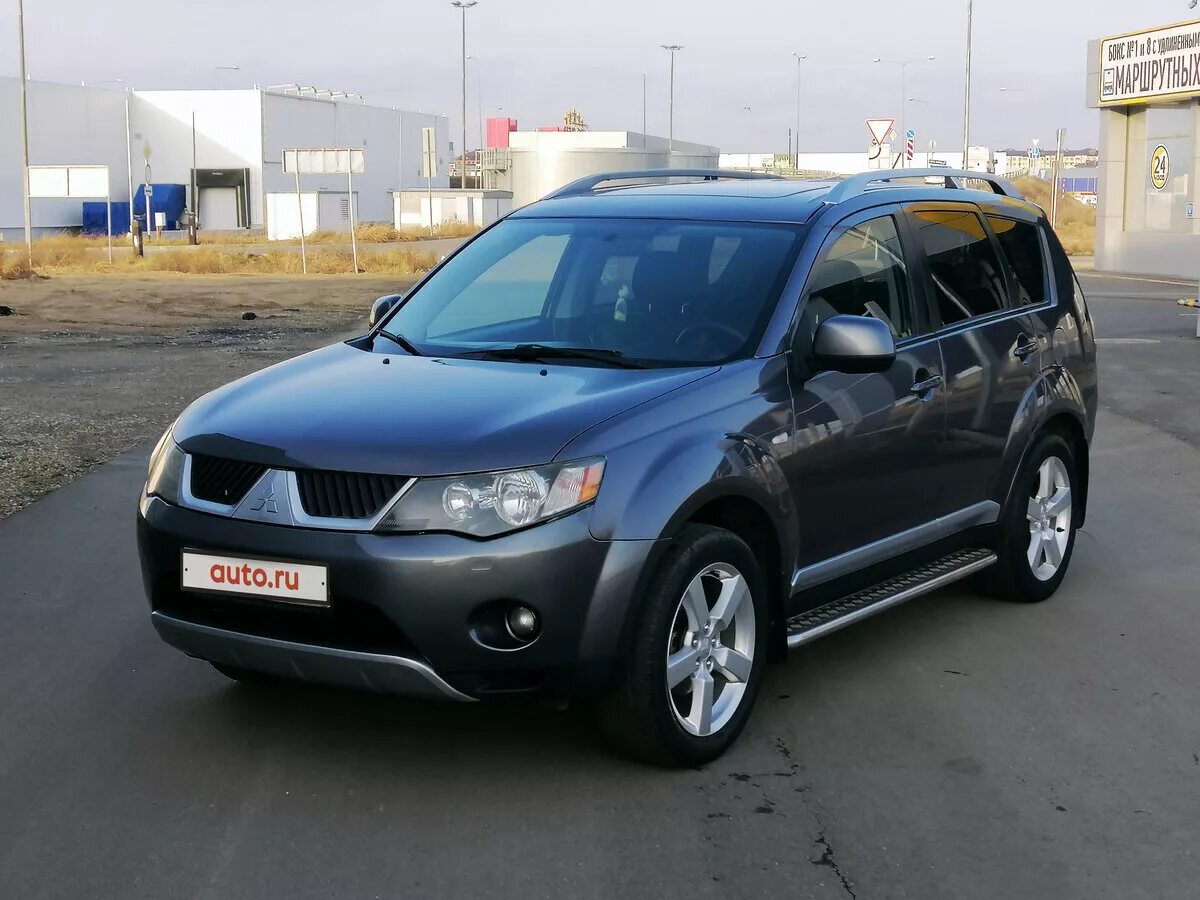 Мицубиси оайтлендер2008. Митсубиси Outlander 2008. Mitsubishi Outlander 2008 года. Митсубиши Аутлендер 2008. Mitsubishi outlander xl 2008 год