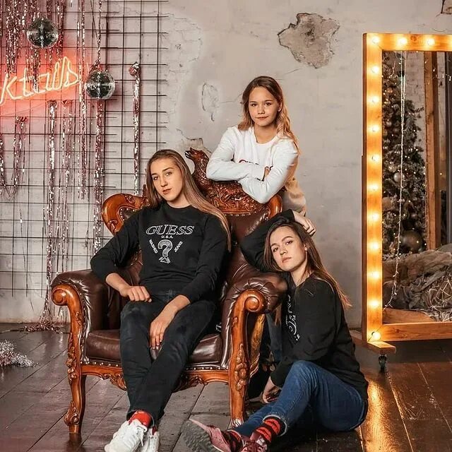 субботина лиза щербинка 15 лет. певица лиза субботина фото. лиза субботина певица. лиза субботина певица. лиза субботина певица.