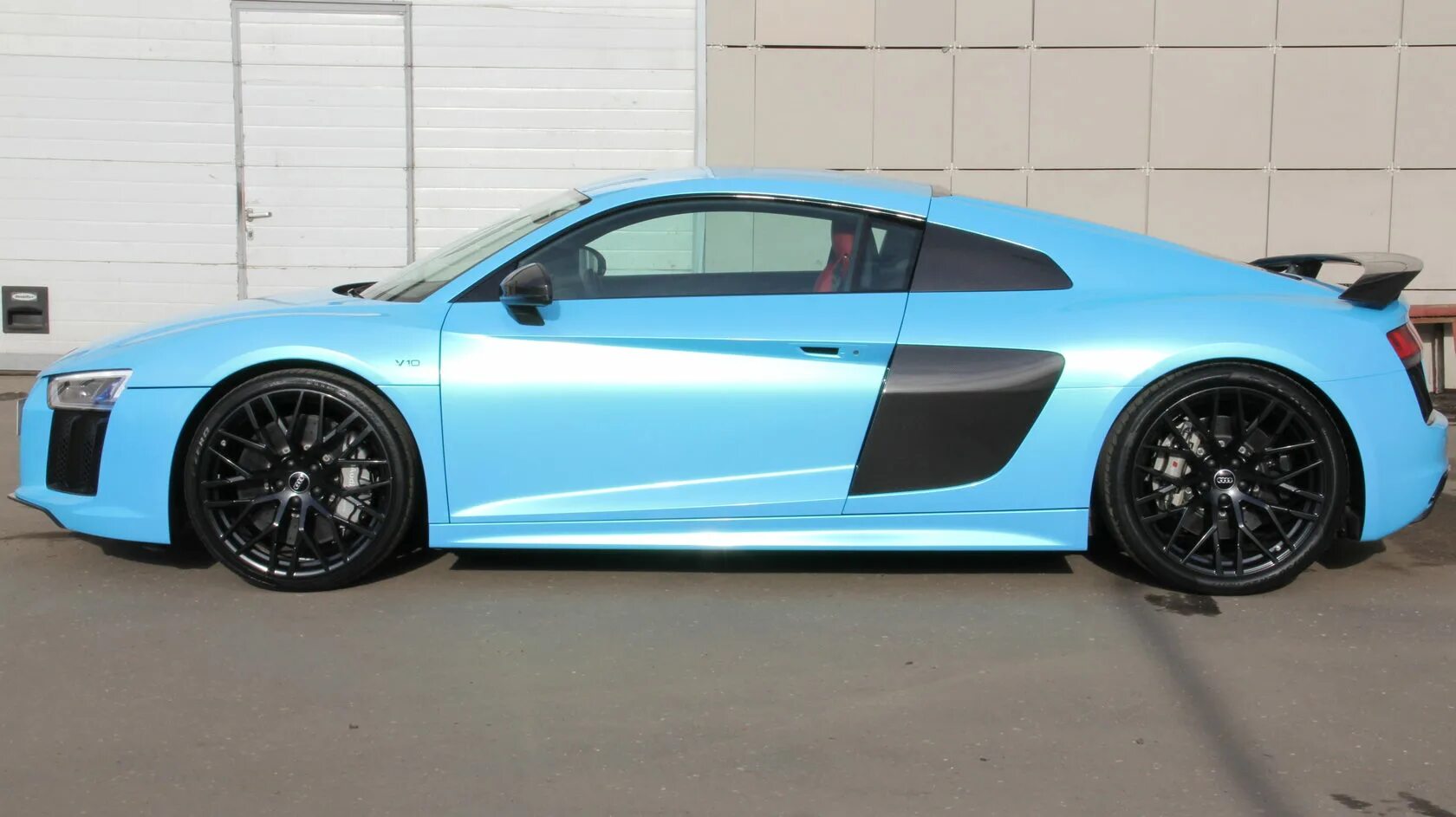 Карибиан Блю автовинил. Audi r8 оклейка хамелеон Москва. TECKWRAP Vinyl. Автовинил TECKWRAP rd06 Golden Blue Viridian. B styling ru