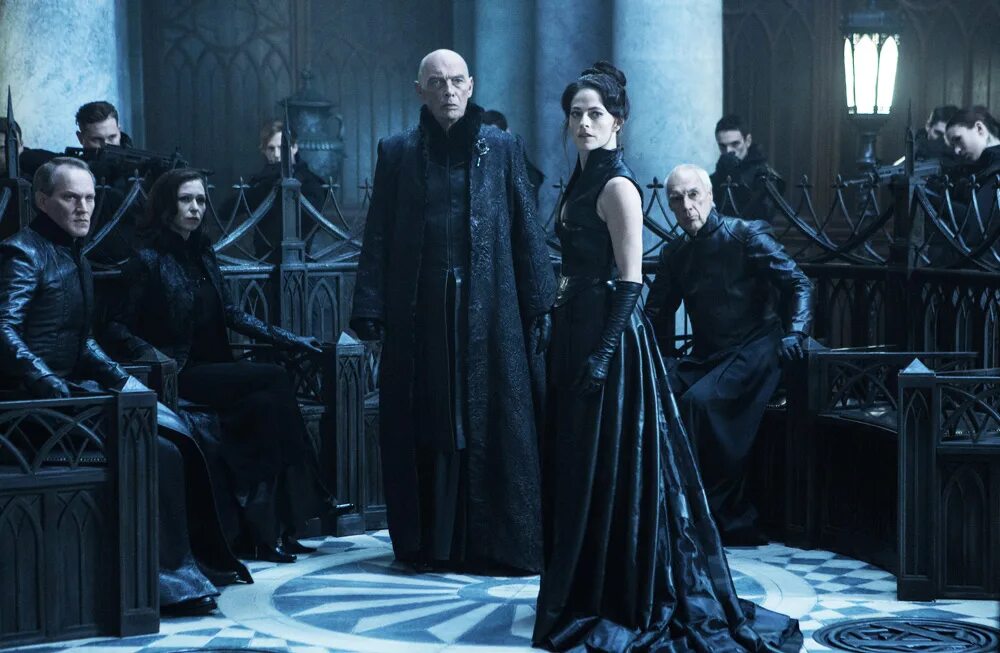 Кейт бекинсейл селин вампир. Кейт бекинсейл другой мир 2003. Другой мир: война крови (2016) тео джеймс. Кейт бекинсейл другой мир 2. Другой мир фильм 2003 кейт бекинсейл.