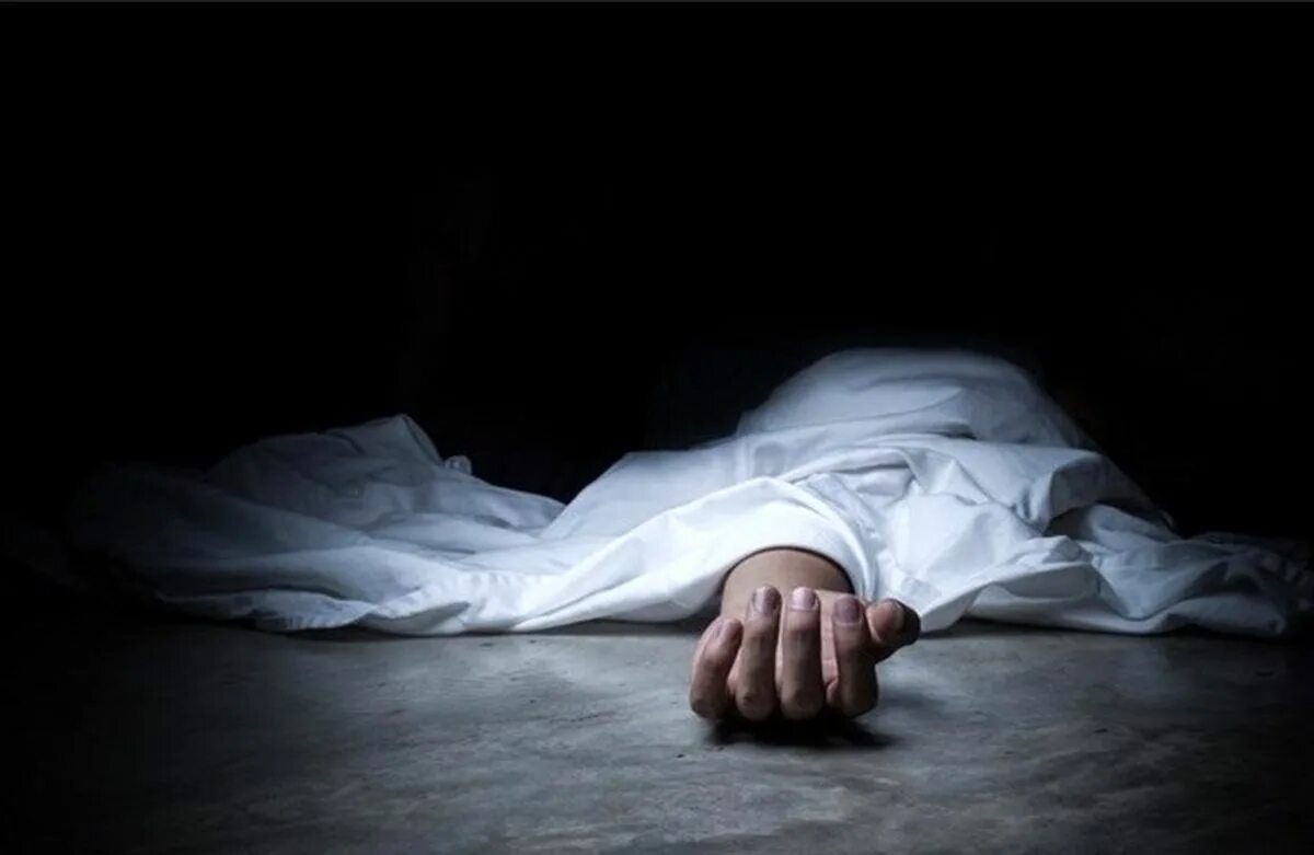Давать умершему человеку деньги. Давать умершему человеку деньги
