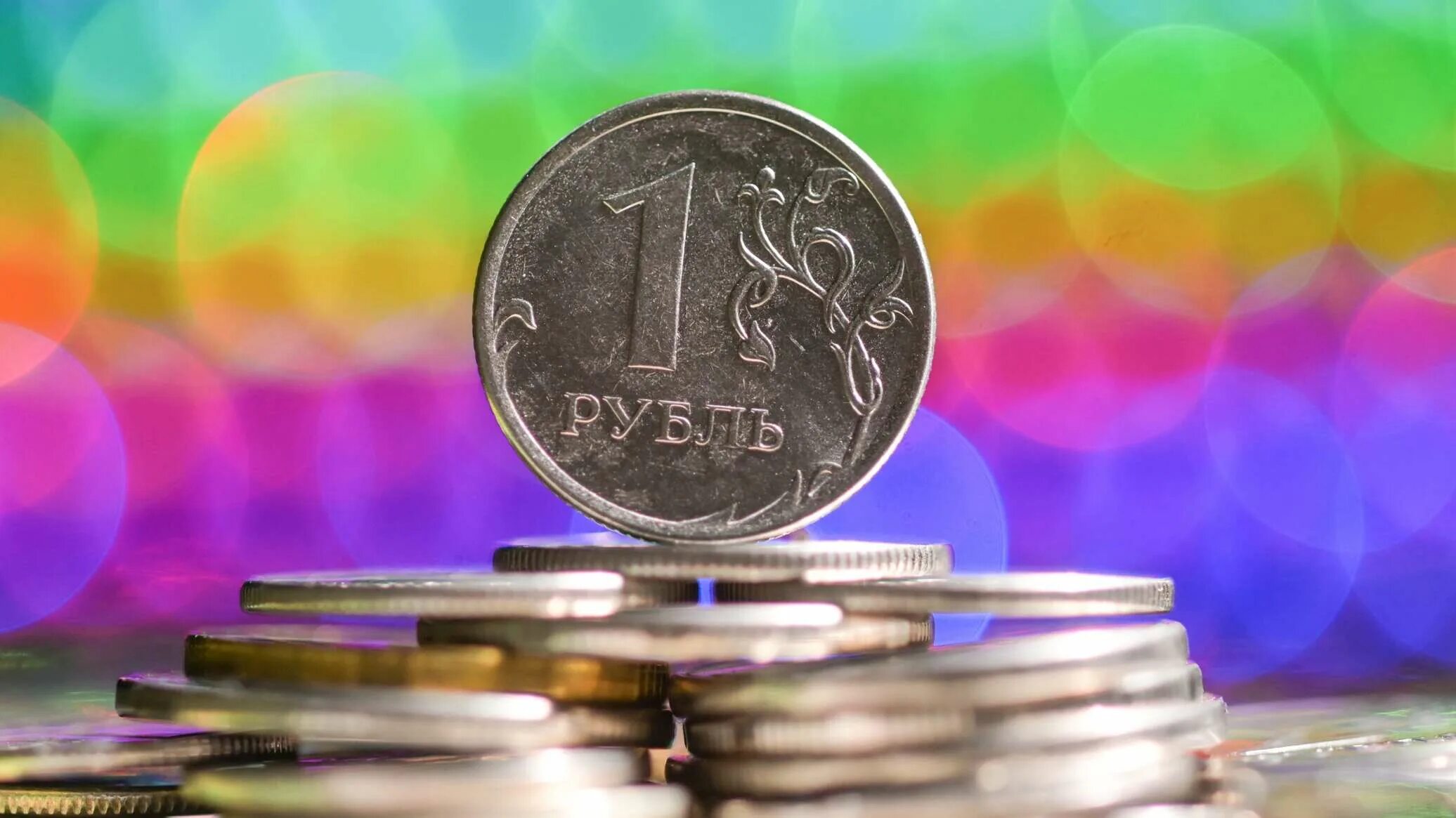 Почему рубль не валюта. Рубль. экономика рубль. рубль растет. падение рубля.