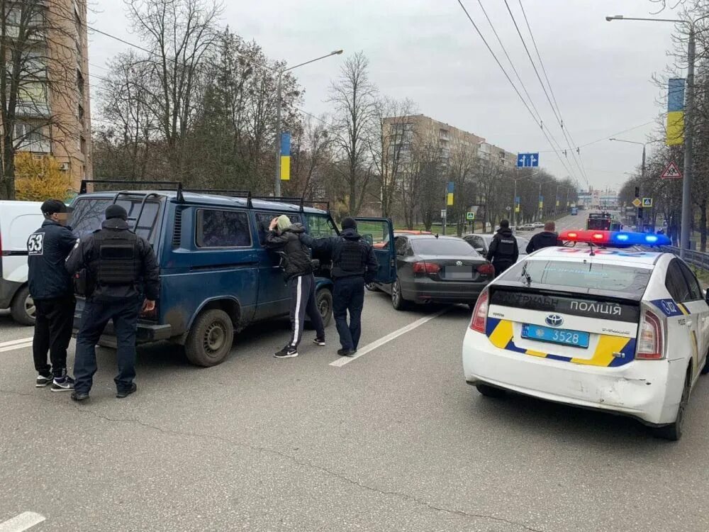 Новости харькова сегодня свежие события. Полицейская машина для дачи. Харьков новости.