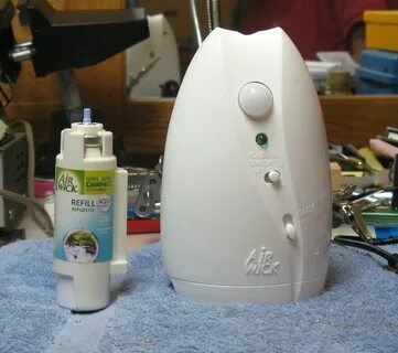 Автоматический освежитель air wick freshmatic