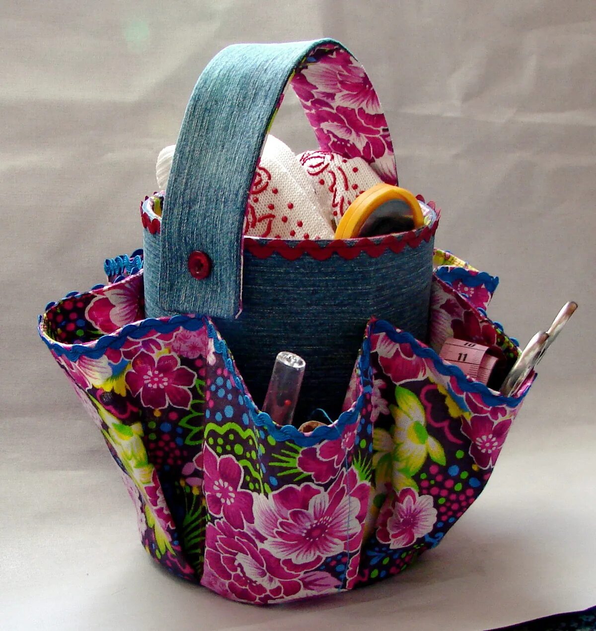 Сова пультяшница. Оригинальные игольницы. Поделки шитья своими руками. Текстильные игольницы. Поделки шитья своими руками.