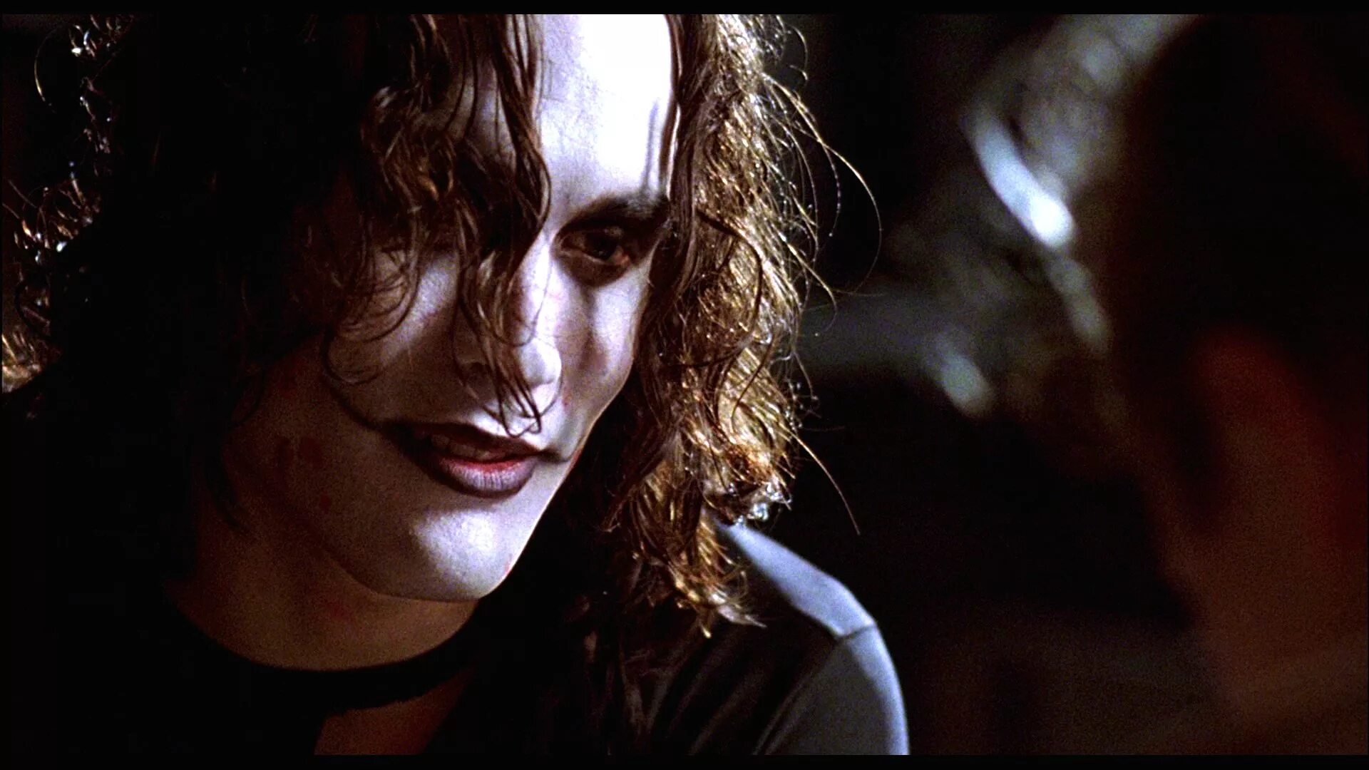 Ворон 1994. Ворон фильм 1994. The crow 1994 обои на телефон. Ворон 1994. To go to the crow.