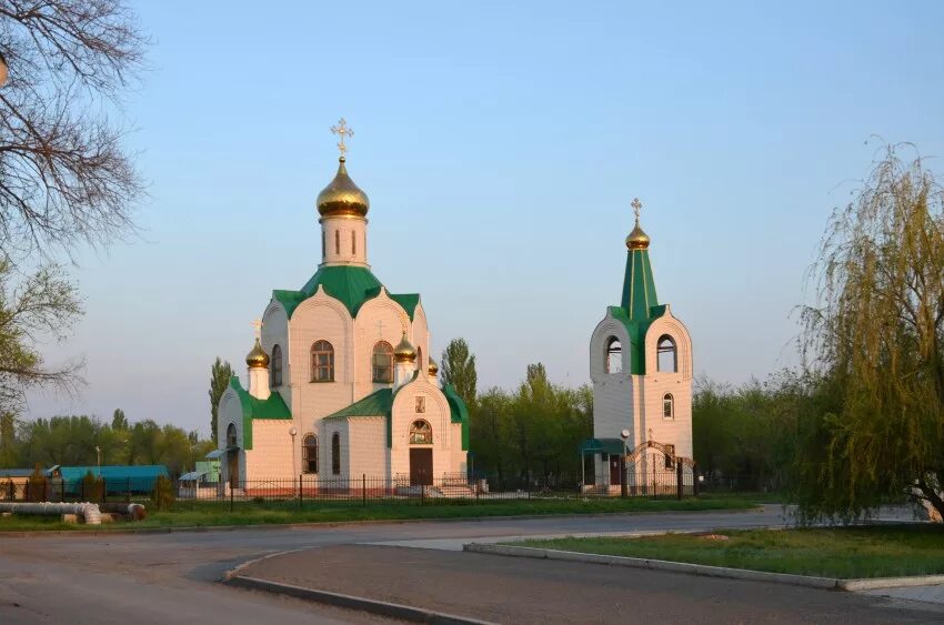 Знаменск область. Знаменск Церковь Александра Невского. Знаменск Астраханская область. Астрахань город Знаменск. Знаменск, Астраханская область храм.