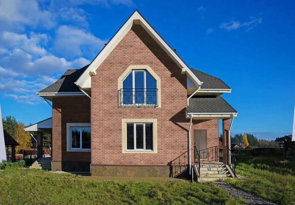 Плитка фасадная hauberk песчаный кирпич. Фасадная плитка хауберк. Технониколь хауберк баварский кирпич. Технониколь hauberk античный кирпич. Хауберк фасадная плитка технониколь.