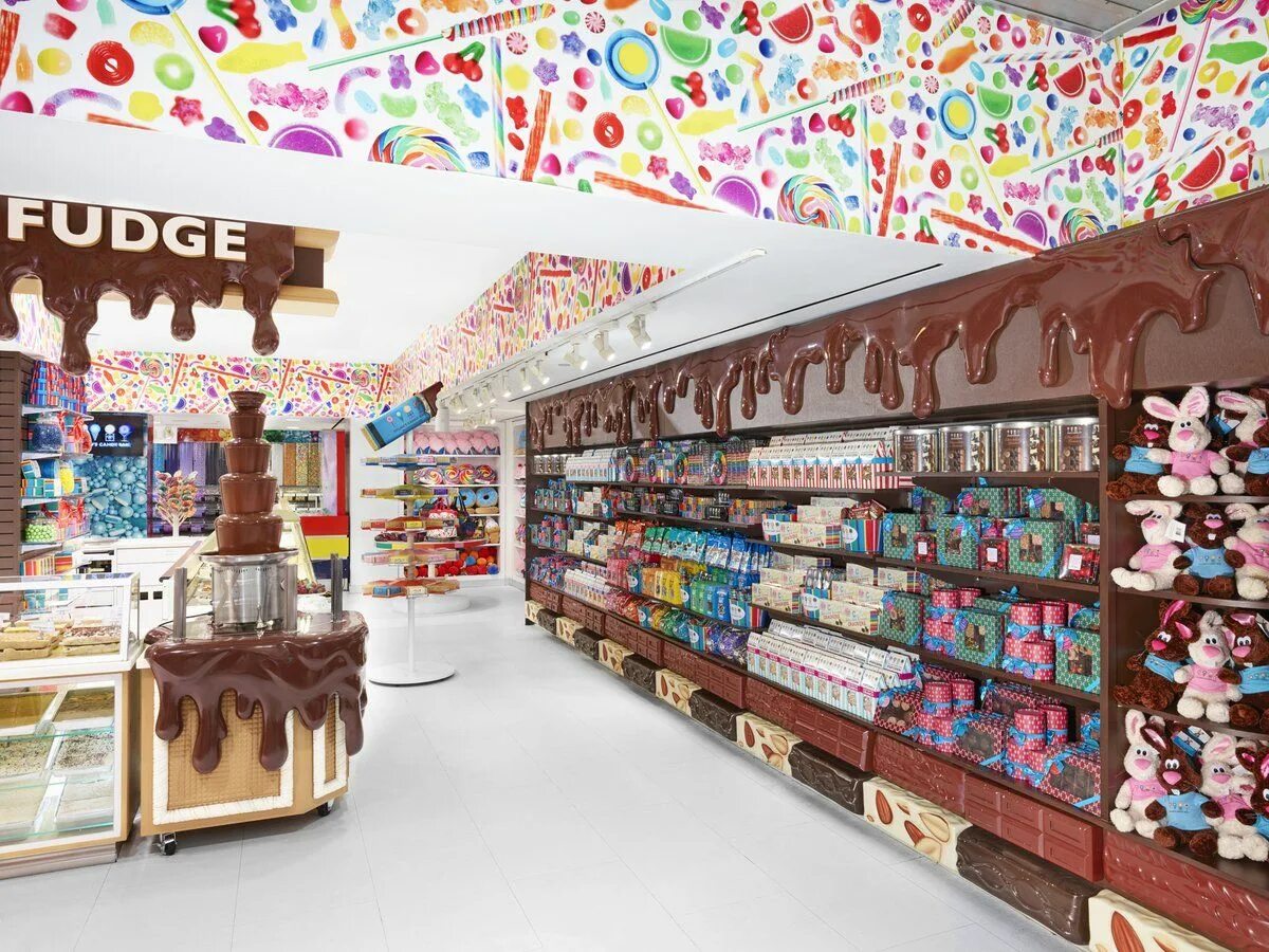 Sweet shop. Магазин конфет Dylan's Candy Bar. Кенди шоп детский магазин сладостей. Витрина магазина сладостей. Красивый магазин конфет.