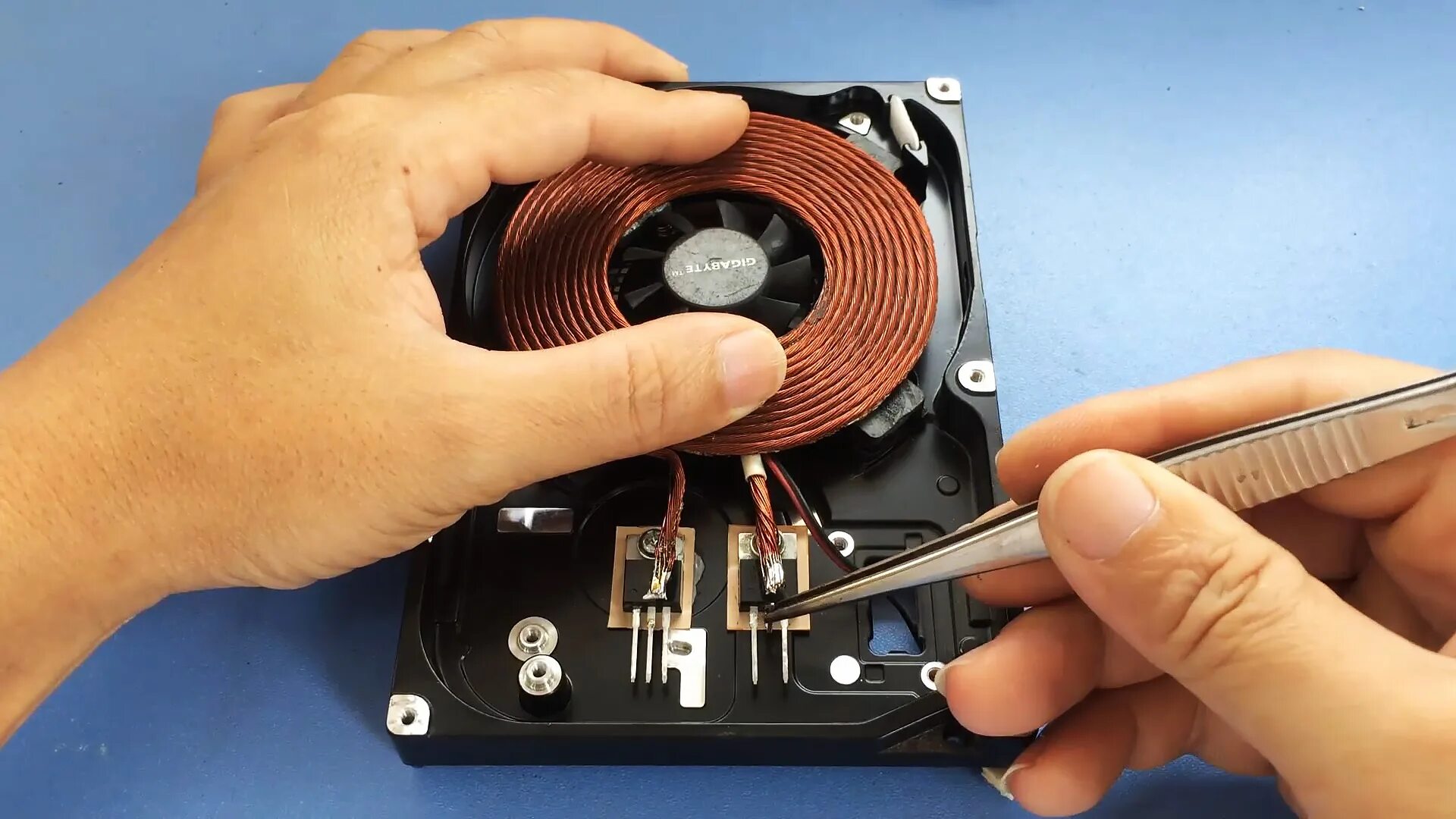 Самодельная индукционная плита. Блин для индукционной плиты. Самодельная индукционная плита. Oberhof ein s11/ плита. Индукционная печь ипп 2,5.