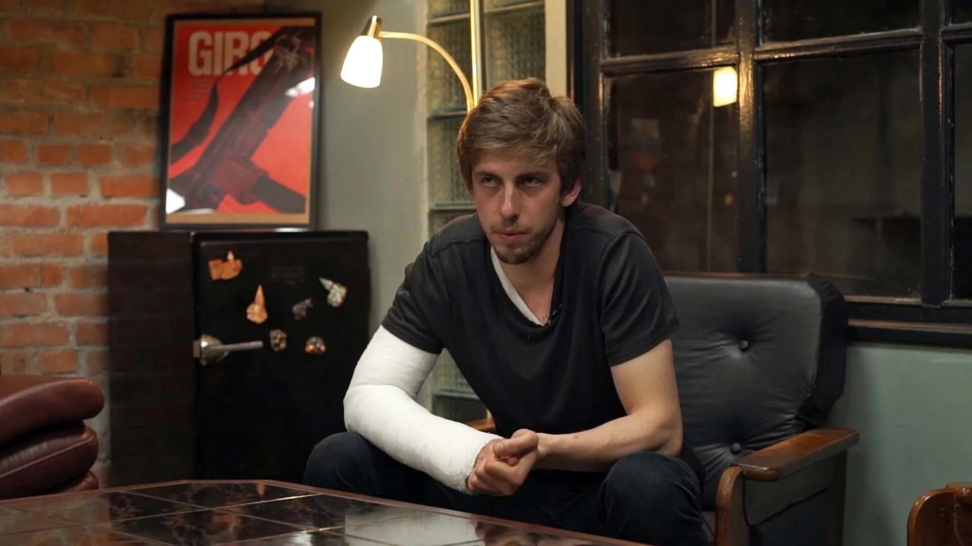 саша паль актер. паль видео.