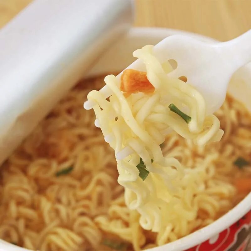 Как вкусно приготовить лапшу быстрого приготовления. Лапша быстрого приготовления. вермишель быстрого приготовления. растворимая лапша. лапша заварная.