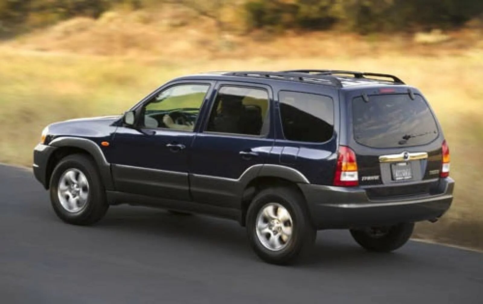 Mazda tribute 2004. Мазда трибьют следующая модель. Мазда трибьют 2004. Мазда трибьют 2005. 3 мт.