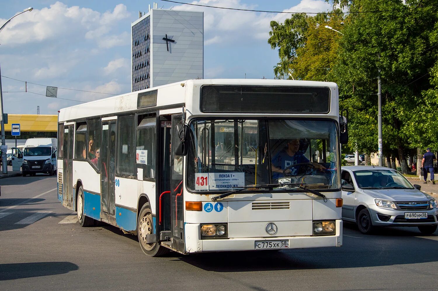 165 маршрут пенза. Автобус 165 москва. 45. 165 автобус пенза. Паз.