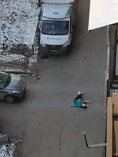 Человек выпал
