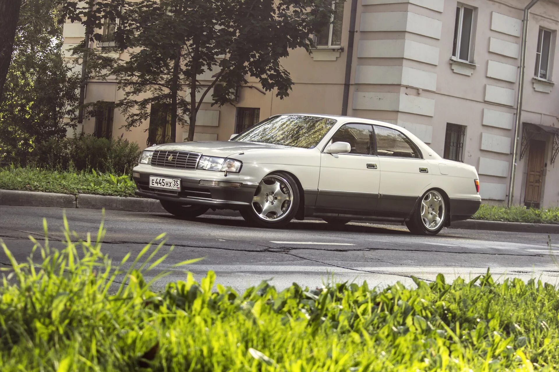 140 ой. Toyota crown s140 stance. toyota crown 140. краун 140 стенс. crown 140 кузов.