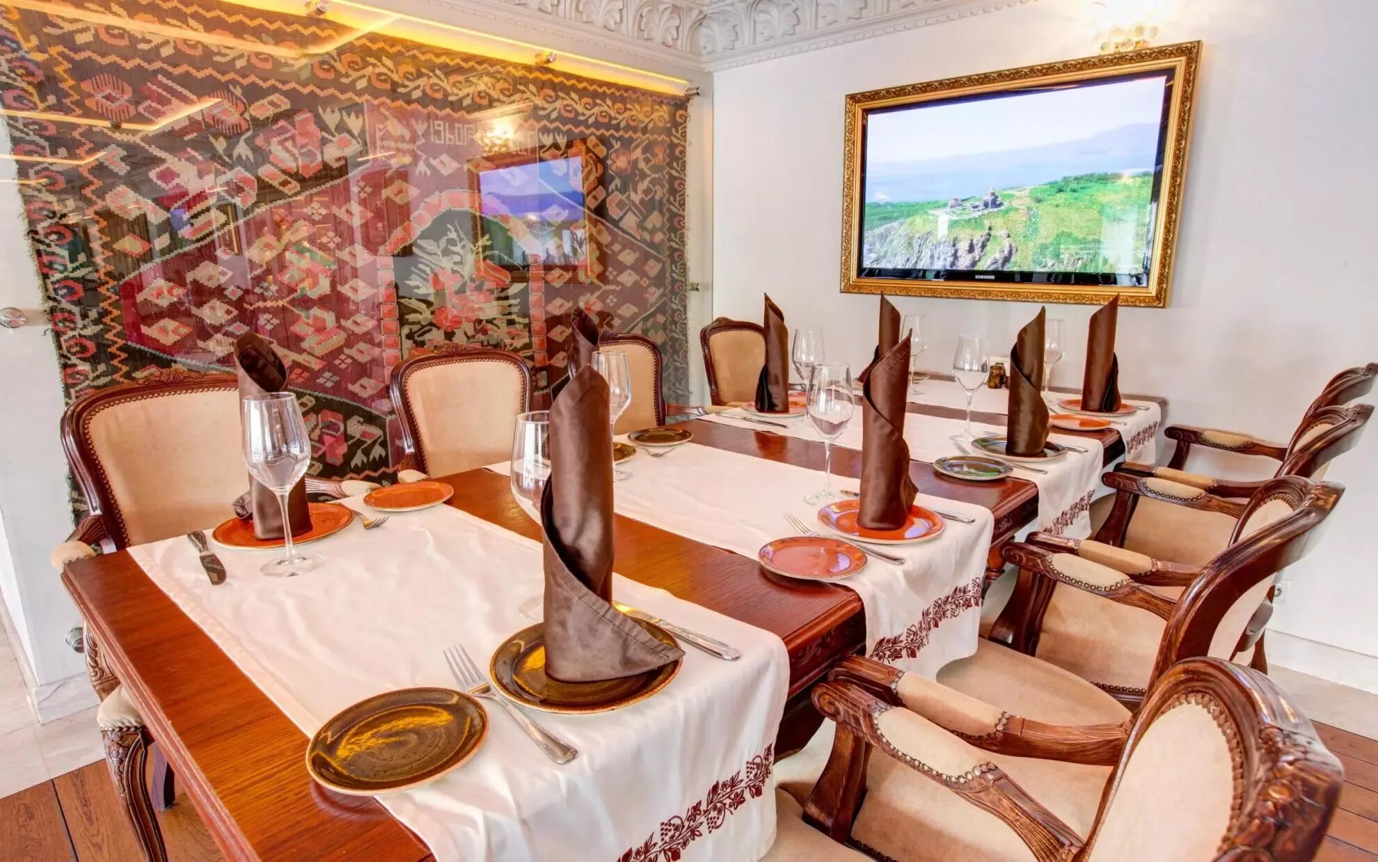 Best and most professional service in Yerevan! - Review of Cafe Central, Yerevan