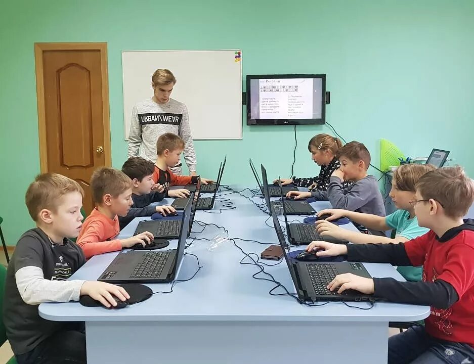 Класс школа программирования. Progame школа программирования. школа программистов. школа программирования для детей. класс программирования в школе.
