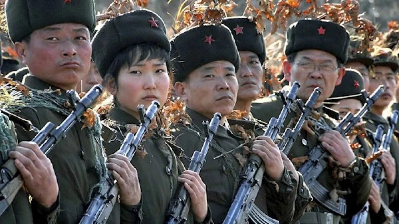 Солдаты северной кореи. Кыргызстан кндр. Северная корея. Дмз северная корея. Киджондон северная корея.