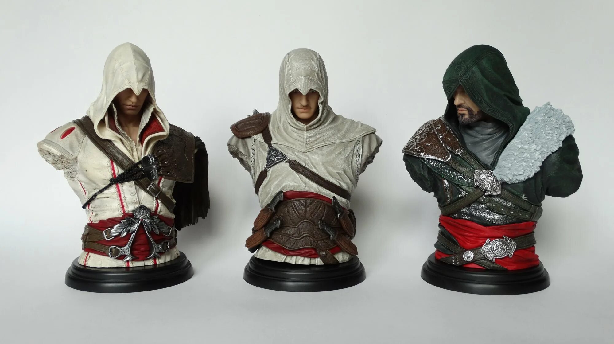 Assassin s ezio collection. Assassin’s Creed the Ezio collection. Диорама ассасин Крид. Assassin`s Creed: Эцио Аудиторе. Коллекция Switch. Ассасин Крид Эцио коллекшн.