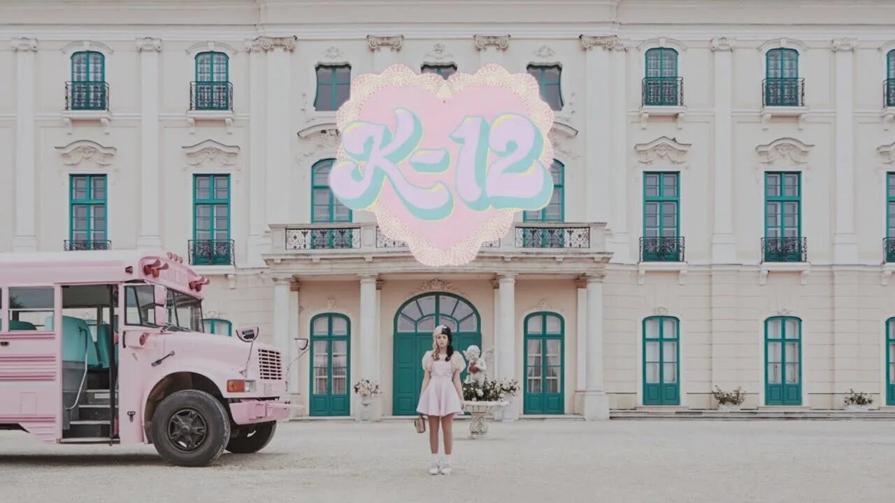 Melanie Martinez k12. Мелани Мартинес k-12. K12 Melanie Martinez обложка.