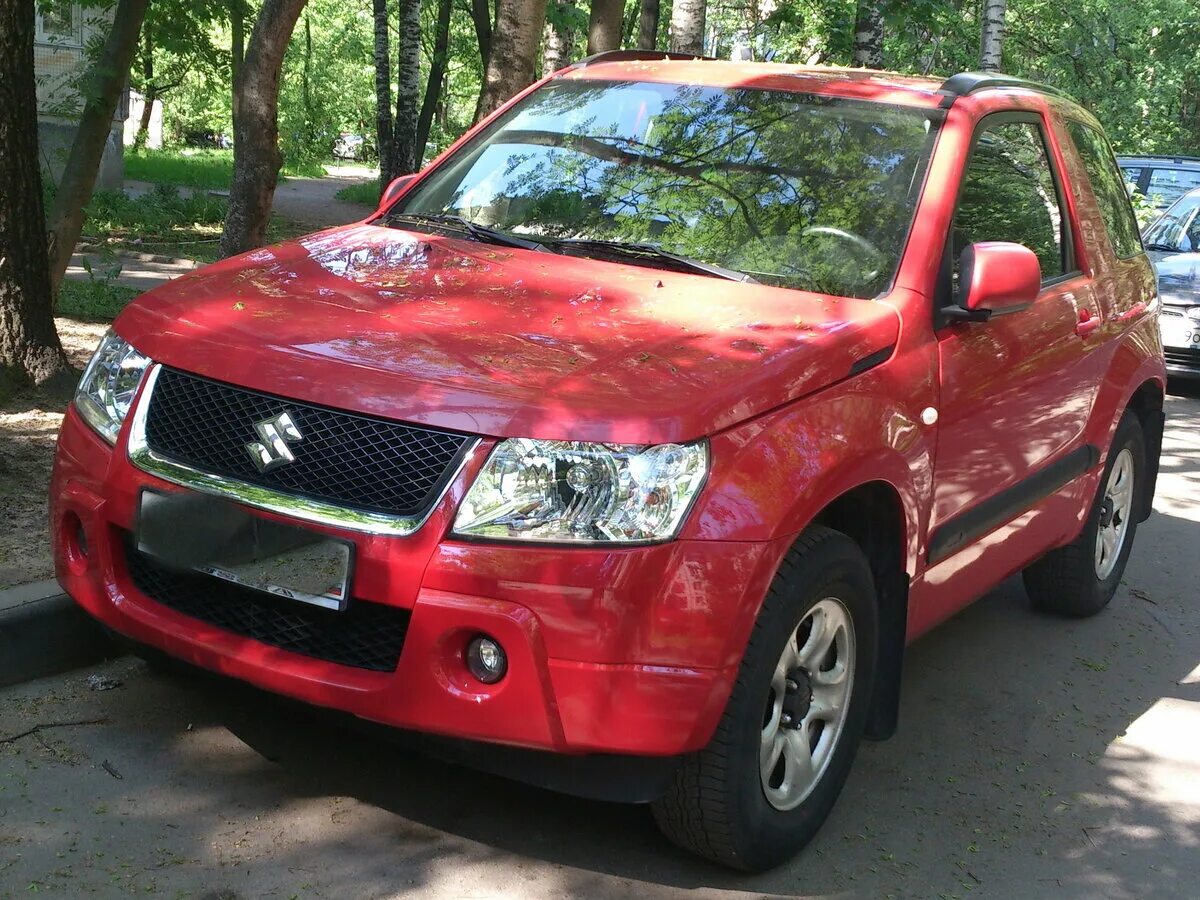 Suzuki vitara б у. Suzuki Grand Vitara 2008 красный. Сузуки Гранд Витара 2008 красная. Сузуки Grand Vitara 2008. Suzuki Grand Vitara 2012 красный.