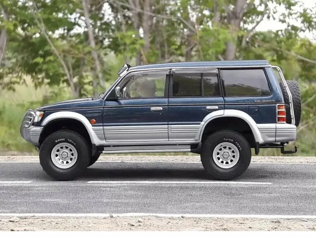 Мицубиси паджеро находится. Mitsubishi Pajero 2. Mitsubishi Pajero II 1995. Митсубиси Паджеро 2 поколение 2. Mitsubishi Pajero 3000 v6.