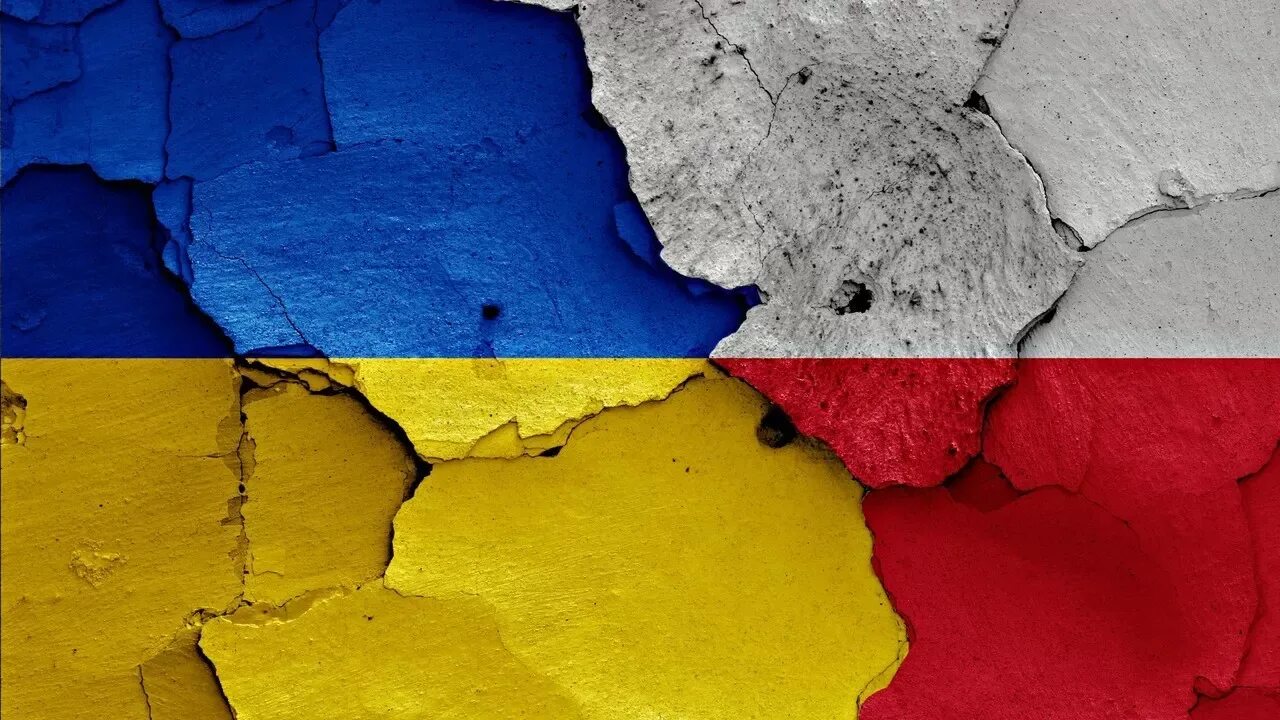 Украина и польша конфликт. Флаг Польши и Украины. Польская Украина флаг. Польша против Украины флаги. Flag Poland флаг Украины.