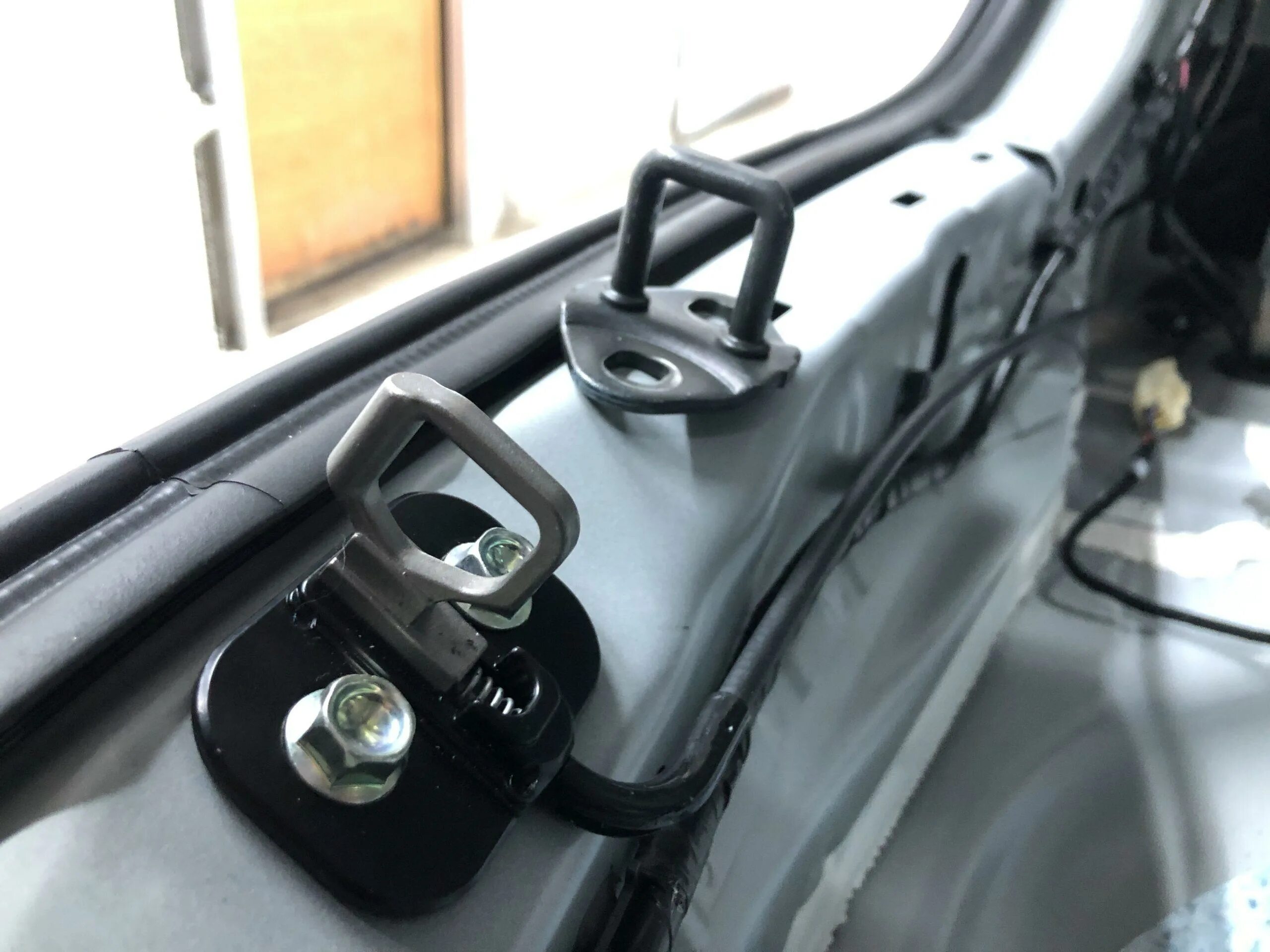Кнопка багажника сх 5. Электропривод багажника Mazda CX-5. Электропривод багажника Мазда СХ-5 2019. Электропривод крышки багажника Мазда СХ 5. Mazda cx5 2019 электропривод багажника.