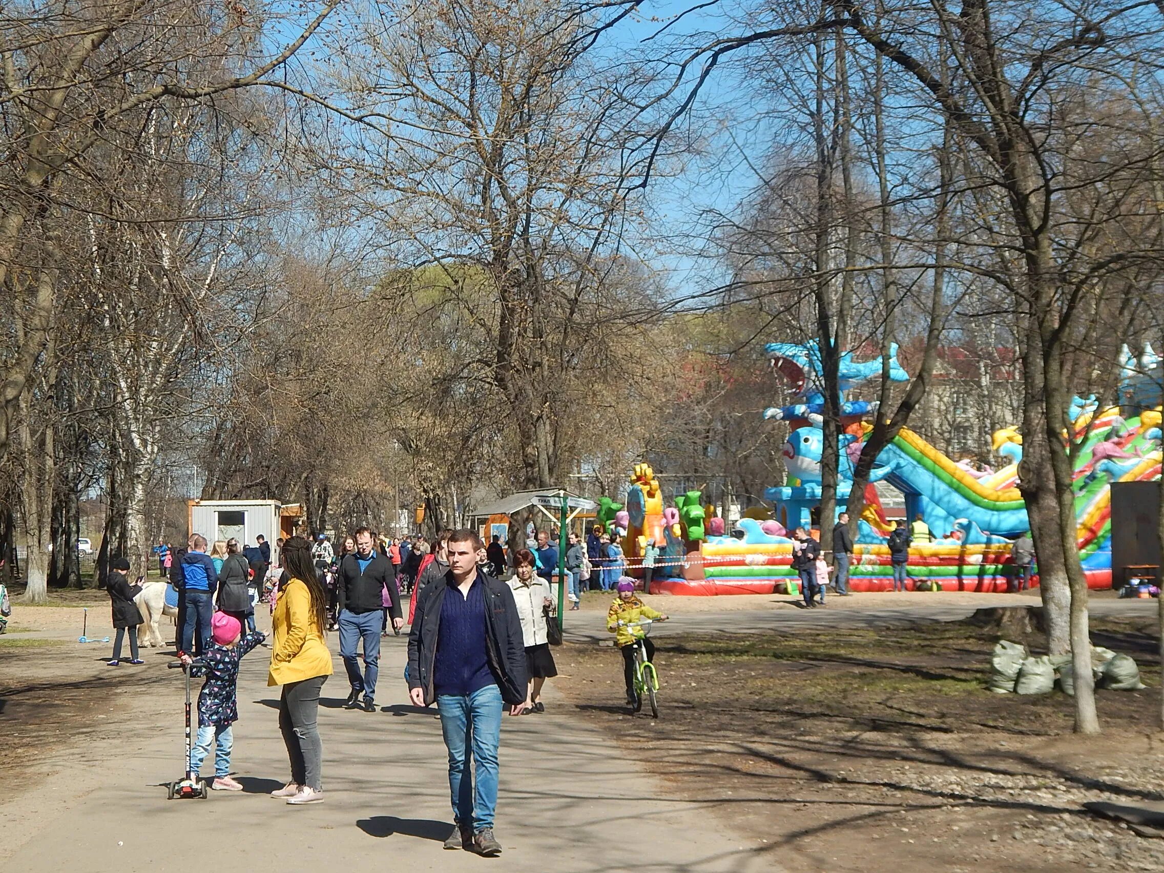 Благоустройство Парка Ветеранов в Вологде выполнено на 50% - МК Вологда