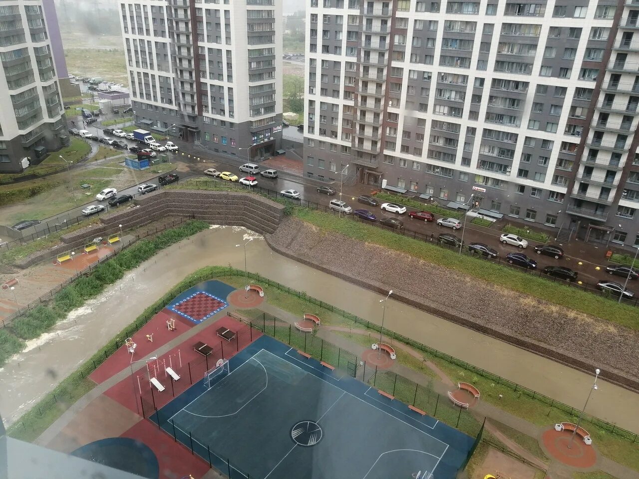 Район новая охта санкт-петербург сейчас. Мурино бугры. Поле бугры мурино. Микрорайон мурино санкт-петербург. Западное мурино мавис.