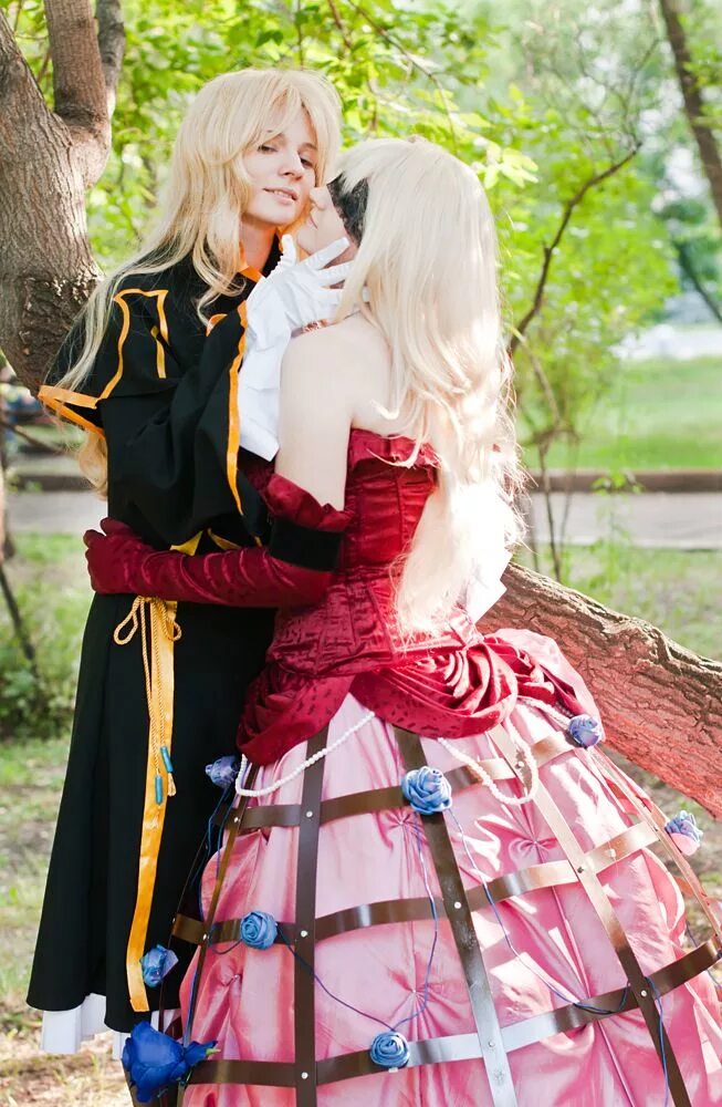 Pandora Hearts Cosplay. Сердца Пандоры Лотти Баскервилей косплей. Сердца Пандоры косплей. Двойняшки Алиса и Шэрон косплей. Cosplay heart