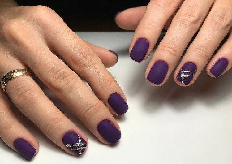 Маникюр на короткие ногти цвета модные Маникюр в фиолетовых оттенках: фото 2021-2022, 134 фото-идеи дизайна