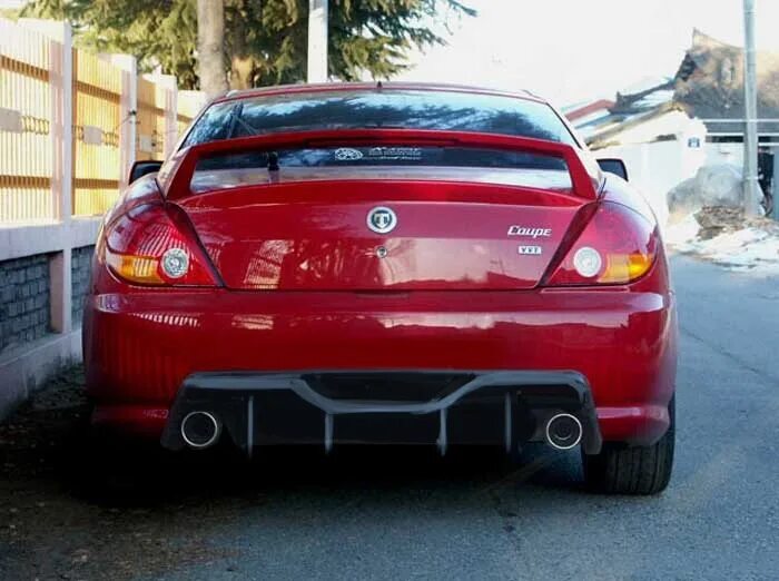 Hyundai Tiburon Rear. Hyundai Tiburon 2 зад.