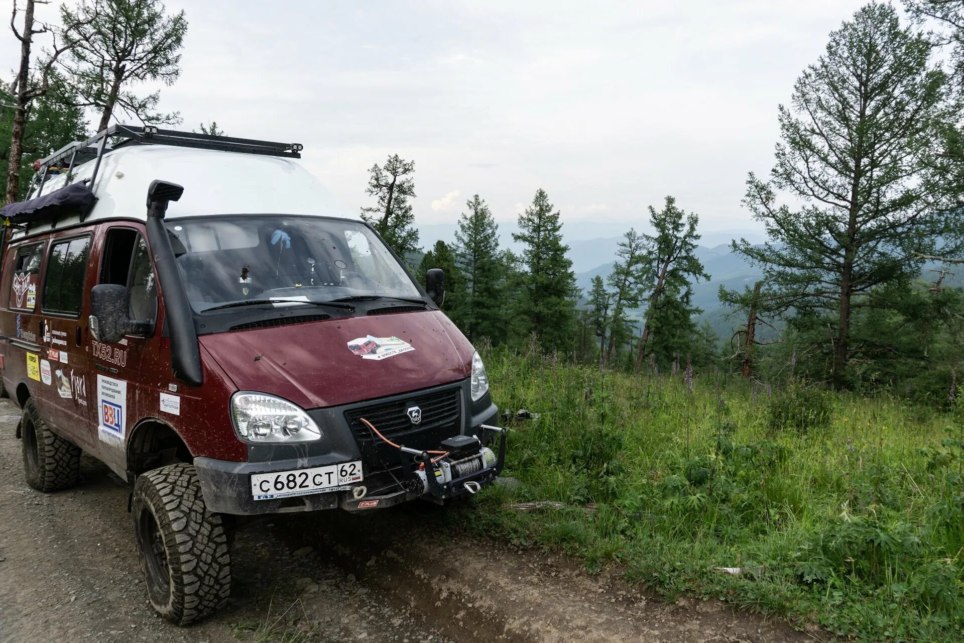 Соболь 4х4 купить в спб. Газель Соболь 4х4. Соболь 4х4 автодом. ГАЗ Соболь 4*4. ГАЗ Соболь 4х4 экспедиционный.