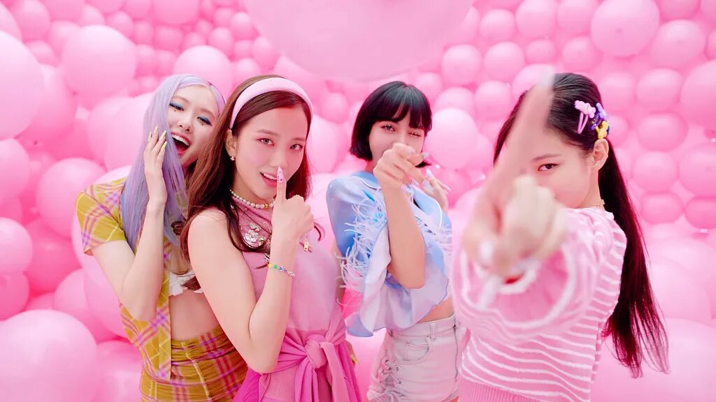 Дженни идол. One of the girls feat jennie. Jensoo blackpink. One of the girls the weeknd jennie lily rose depp обложка. One of the girls feat jennie.