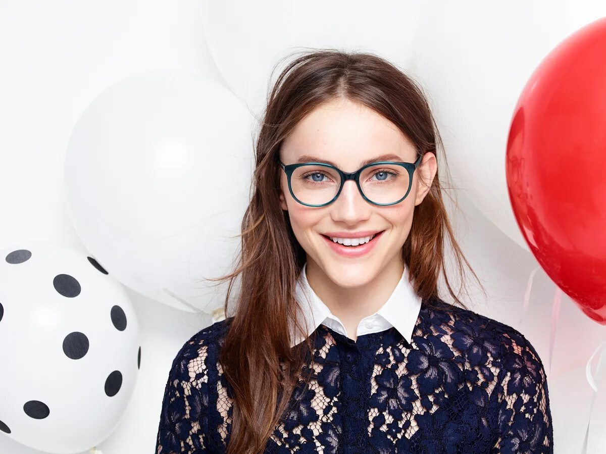 Warby parker. Warby. Вуди паркер что это. Фото warby parker. Ed warby.